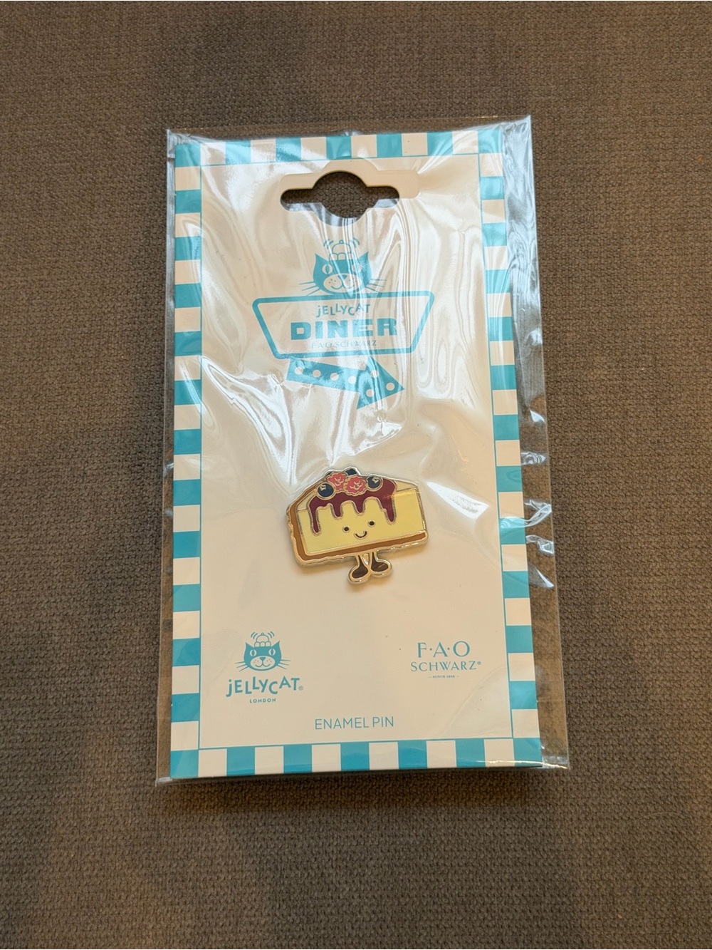 Jellycat Diner NYC FAO Schwarz Amuseables cheesecake Enamel Pin - ship from US